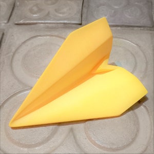 Aeroplano personalizzabile in stile origami con punta, Yumilab, resina acrilica, design esclusivo, aviazione, Compleanno pilota