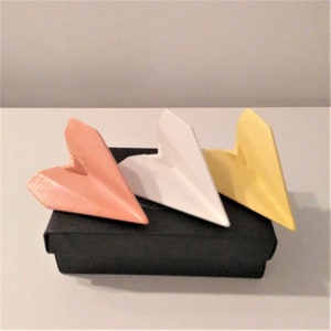 3 Mini origami style planes, ceramic resin, weddings, events, children&#39;s decoration, gift, fly.