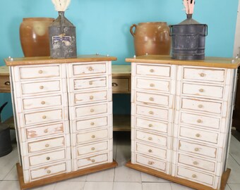 Dressers / drawer furniture