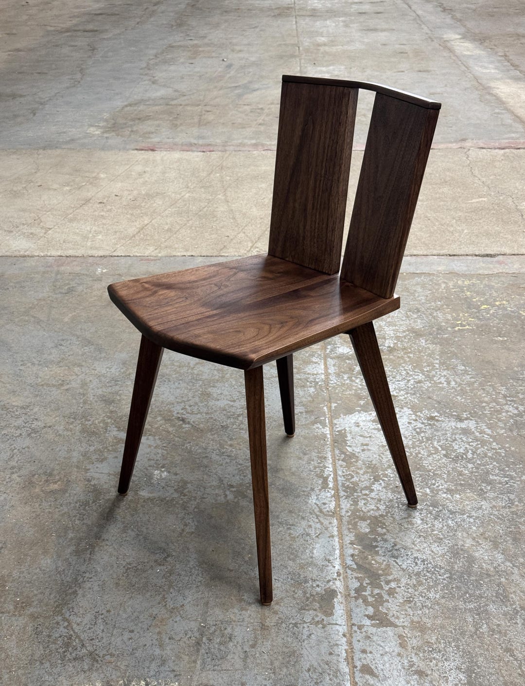 Modern Solid Wood Dining Chair: Hand-sculpted, USA Made - Main Image
