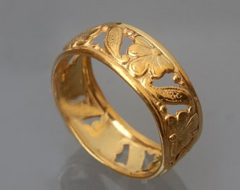 14K Gold Antique Inspired Delicate Floral Art Nouveau Band Ring