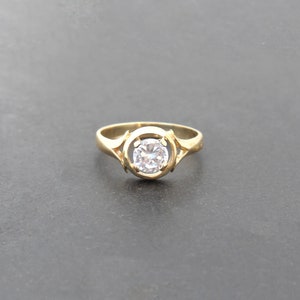 14K Solid Gold White Topaz Solitaire Engagement Ring Vintage - Etsy