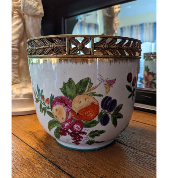 Juwc 1897 Planter Etsy