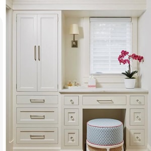 Custom designed vanity, cabinets, wardrobe closets, storage solutions, bedroom/kitchen/bathroom cabinets, custom-made, wood