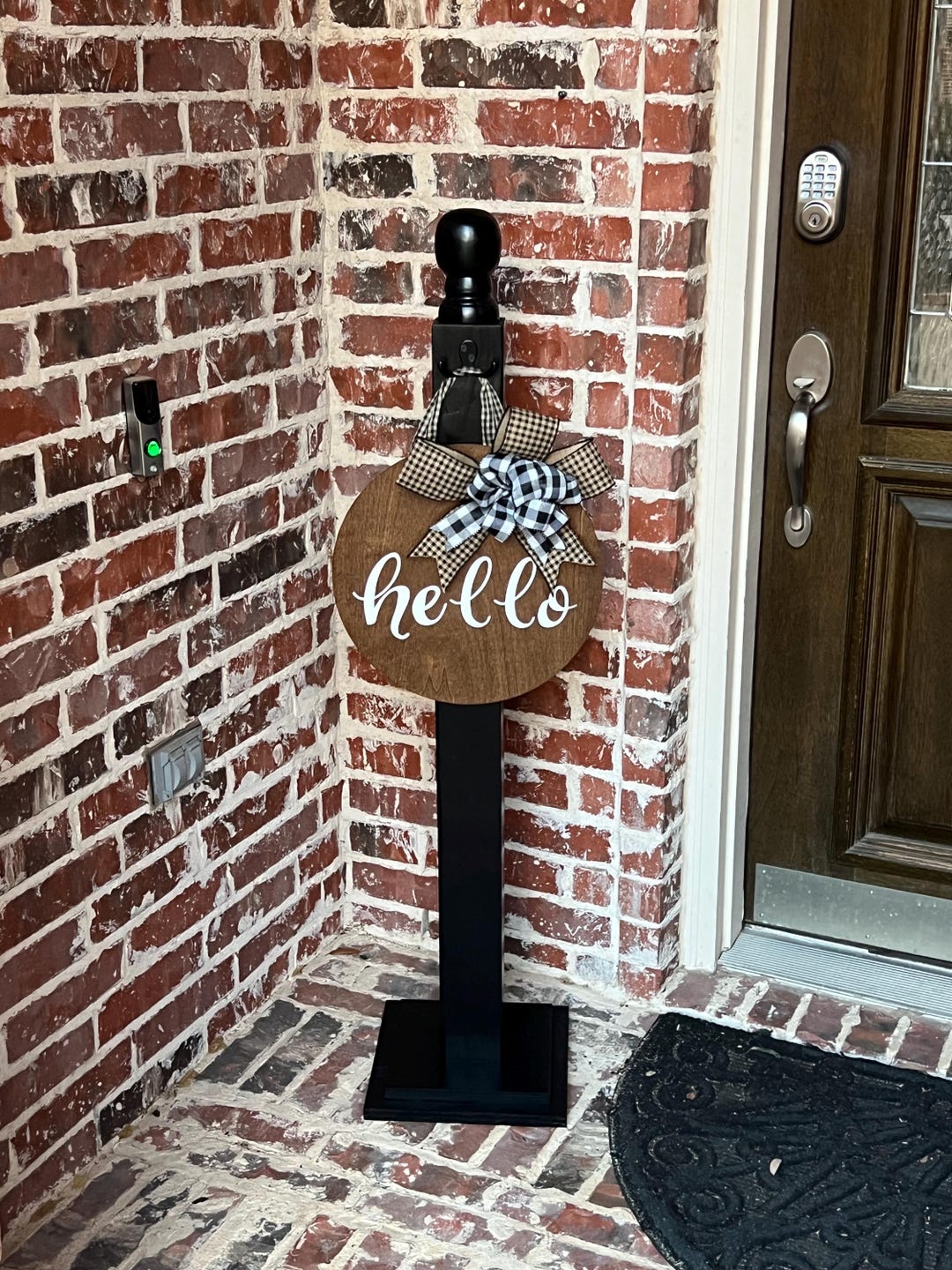 Banister Post & Welcome Sign, Black Wood Post, Walnut Sign - Etsy