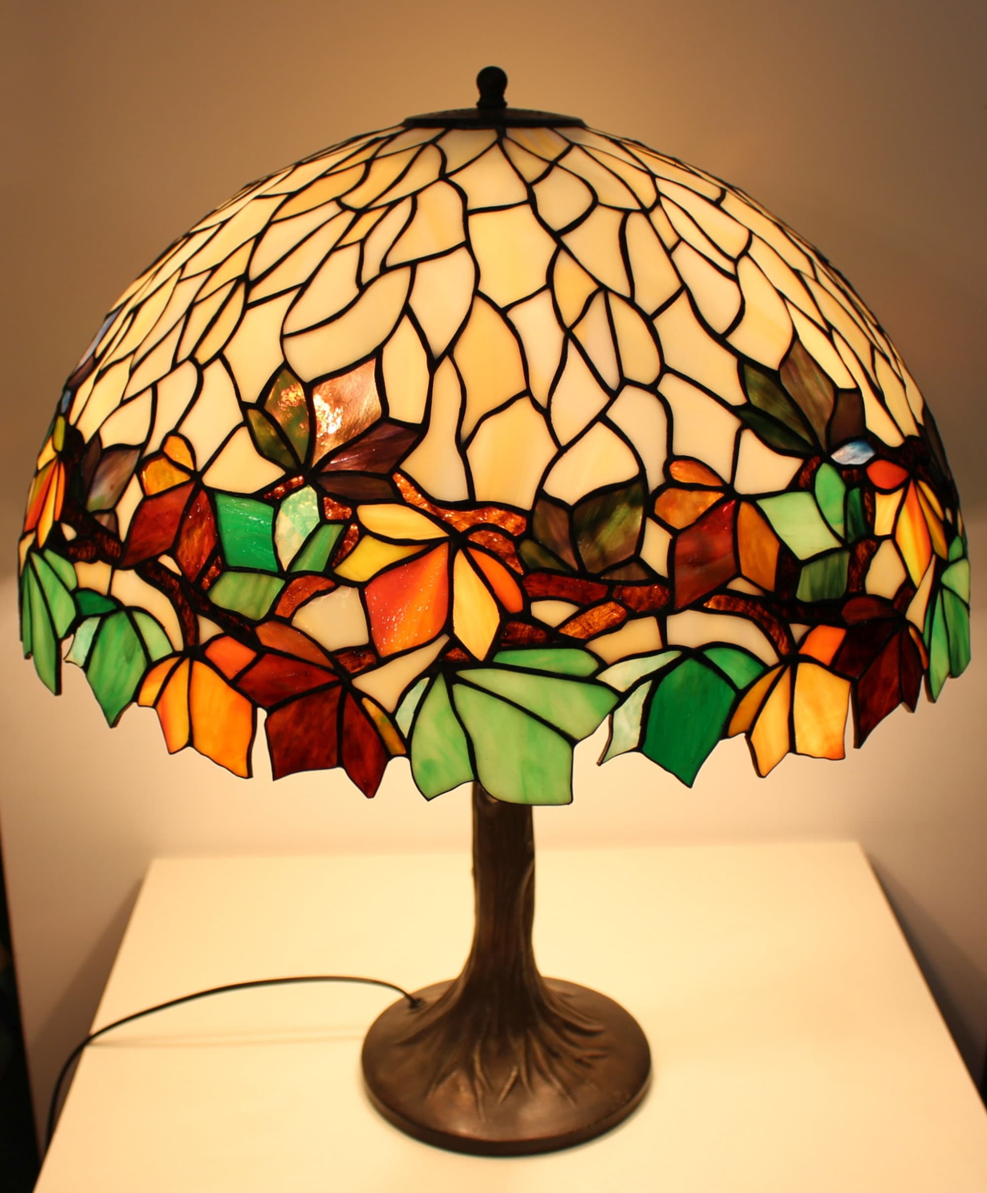 Tiffany Standing Lamp Chestnut, Die Kastanie - Etsy