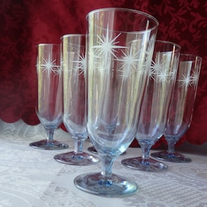 RARE FIND  Blue  Crown Corning Atomic Starburst Parfait glasses starburst pattern Set of 6