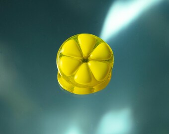 Lemon Glass Pin