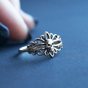 Flower Skull Gothic Memento Mori Ring, Skull engagement ring