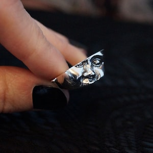 925er Silber Haunted Doll Ring, Gesichtsring Gothic Ring Puppengesicht Ring