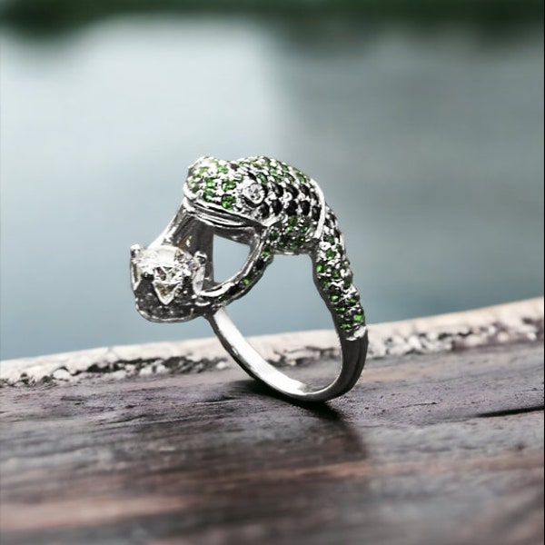 Bague grenouille féerique en argent 925 avec couronne