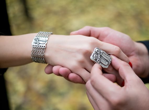 Sumerian flower bracelet sale