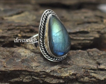 AAA Labradorite Ring,Sterling Silver Ring, Sterling Silver 925 Statement Ring,Unique Ring,Boho Ring,Birthstone Ring,Gift,Designer Ring