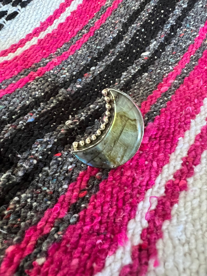 Genuine labradorite rings Authentic .925 sterling silver rings from Taxco Mexico Healing stones Stunning craftsmanship Protective amulet Moon