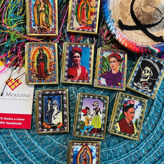 Mexican vintage small mirror Mexican folklore Authentic Mexican souvenirs Handmade