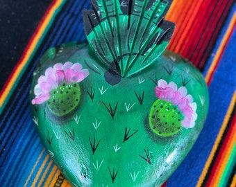 Decoraciones del sagrado corazón Decoración de pared Arte popular mexicano Hermosas artesanías Diseño tradicional mexicano Regalo de San Valentín para ella Sagrado Corazón