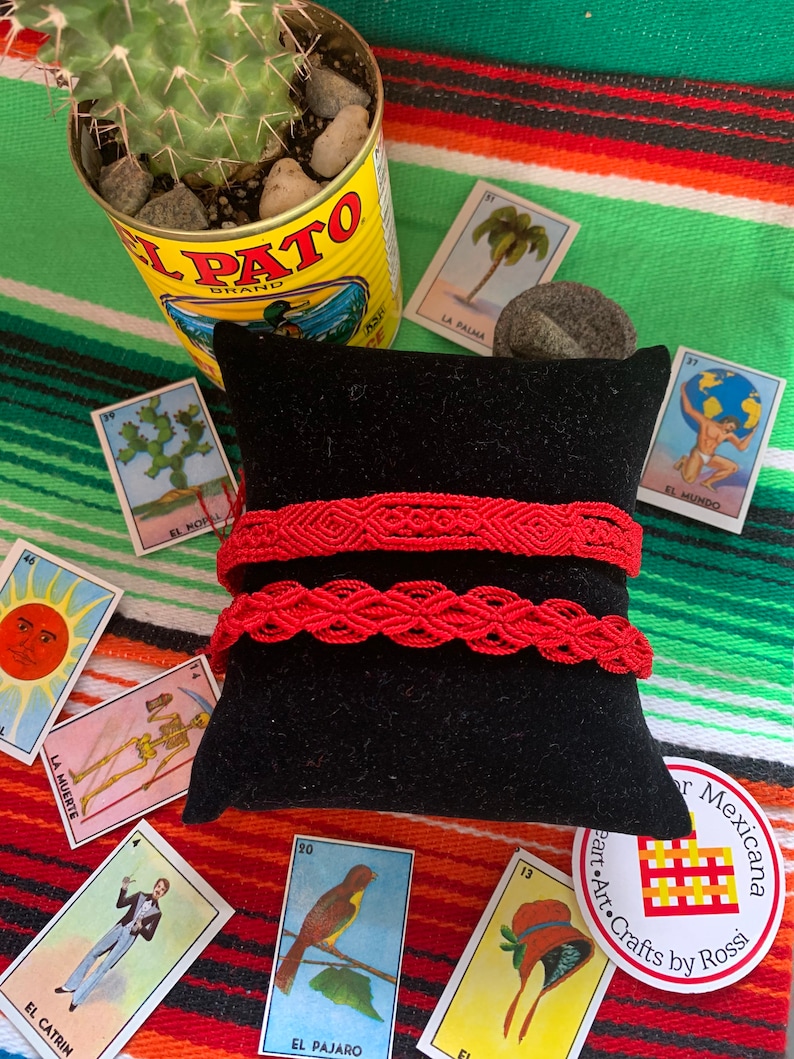 The Hilo rojo bracelet The Legendary Eternal Love bracelet friendship bracelet Boho hippie unisex Forever love handmade with love
