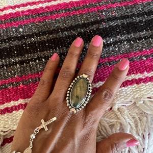 Genuine labradorite rings Authentic .925 sterling silver rings from Taxco Mexico Healing stones Stunning craftsmanship Protective amulet image 2