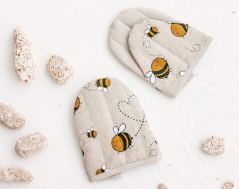 Linen Oven Mitt with Bees •  Handmade Cooking Glove • Natural Linen Oven Glove • Pot Holder Mothers Day Gift