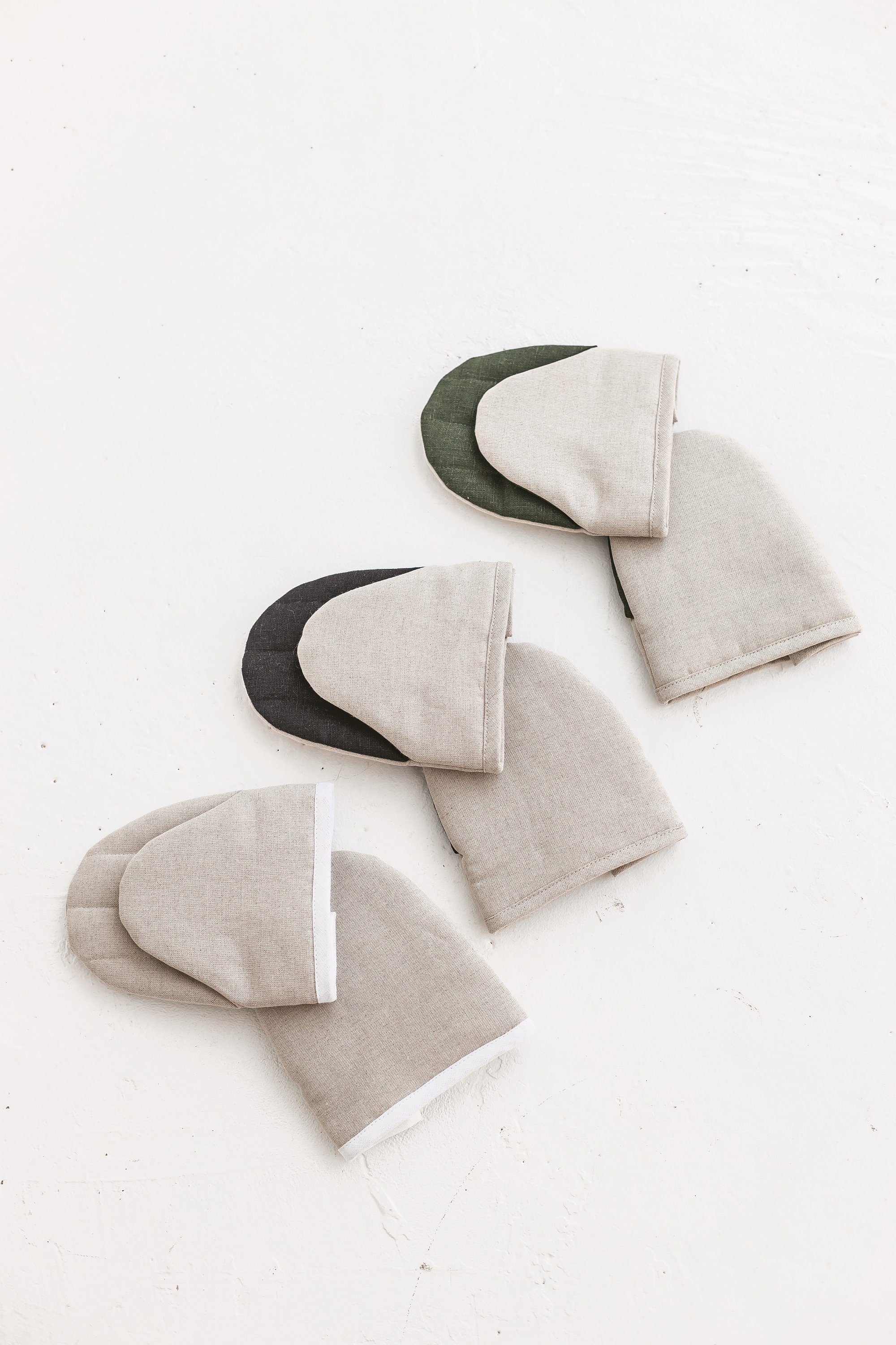 Handmade Mini Linen Kitchen Mitts • Protective Cooking Glove • PLAIN ...