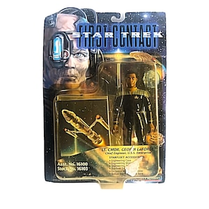 Playmates (1996) Star Trek, First Contact, LT. CMDR. GEORDI. LaFORGE, U.S.S Enterprise, Action Figure & Movie Poster Stock # 16103 “New”