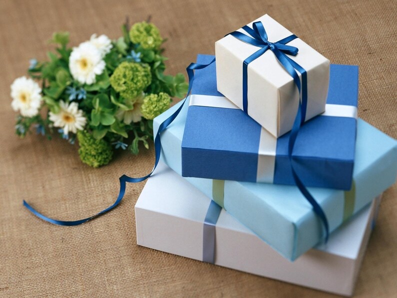 Premium Gift Wrapping Service for All Occasions made to Etsy