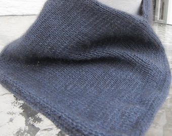 PDF Download Knitting pattern instructions for a small cowl or neckwarmer called 25 g