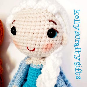 Muñecas de ganchillo hechas a mano de Anna y Elsa: Personajes de la película Frozen en amigurumi imagen 6