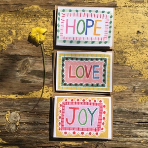 Amor, Alegría y Esperanza - 3 Tarjetas de Felicitación