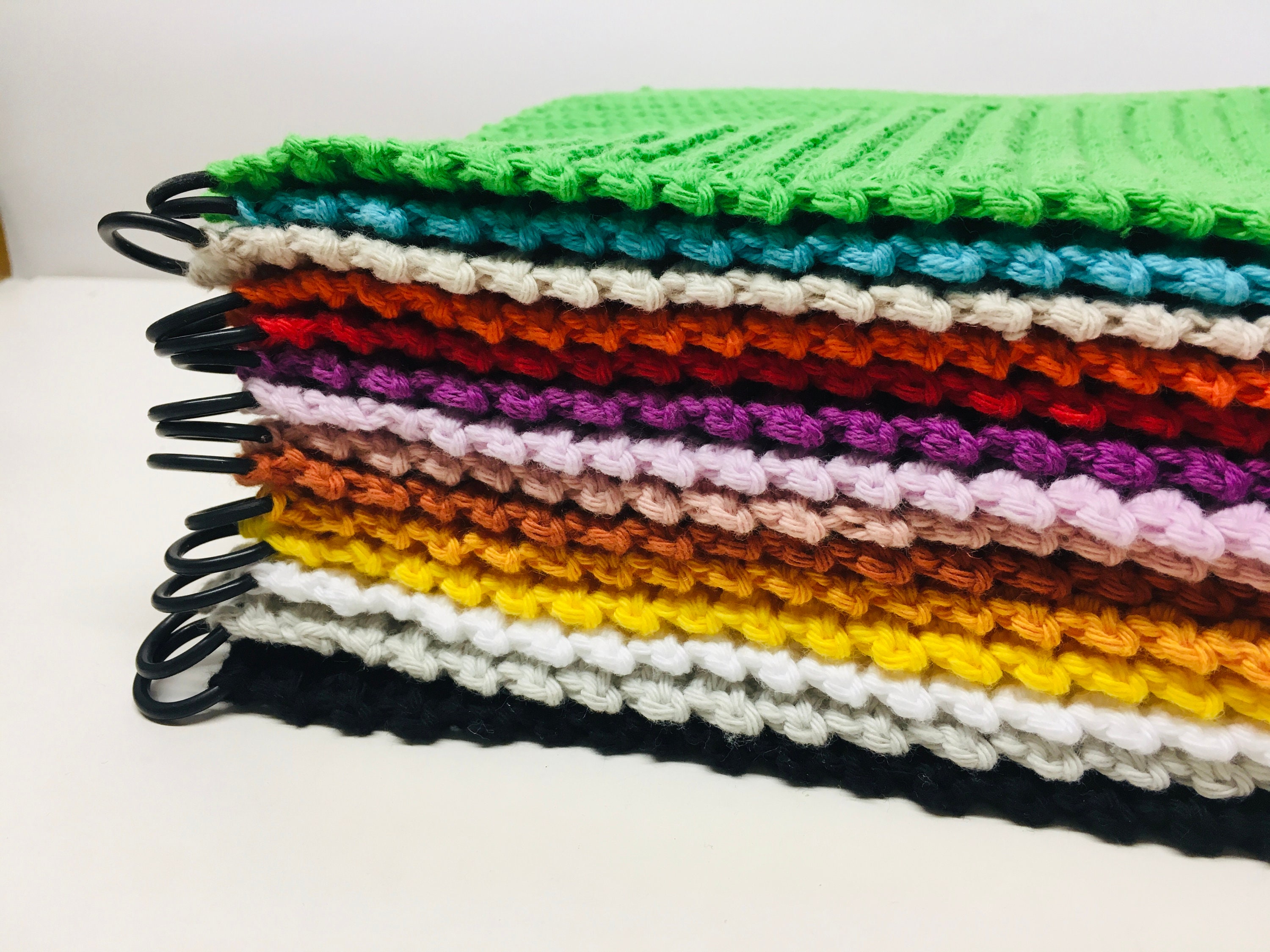 Topflappen Gehäkelt Aus 100% Baumwolle – Ca. 19 X 19 Cm, Farbe Lila, 2er Set
