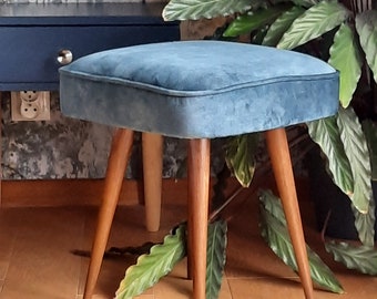 Vintage Polish Stool 1960's, Type 270-25, Personalization