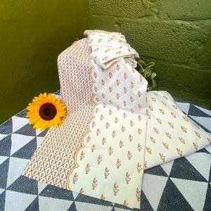 Vintage 1970s Floral Curtains – Retro Mustard Orange Brown – Pair by St Michael M&S – Fully Lined – Mid Century Home Decor