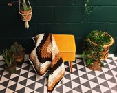 Vintage Granny Blanket , Brown Crochet Knitted Afghan , Woollen Throw