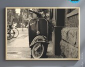 Retro Digital Art Print – Vintage Photo for Home Decor, Instant Download