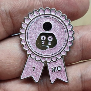 Exclusive Pumping Award Pin - 1 Month