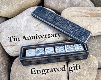 Tin anniversary gift, aluminum dice, 10 year anniversary gift, set of 6 aluminum dices in wooden box, d6 dice, tabletop gaming, board game