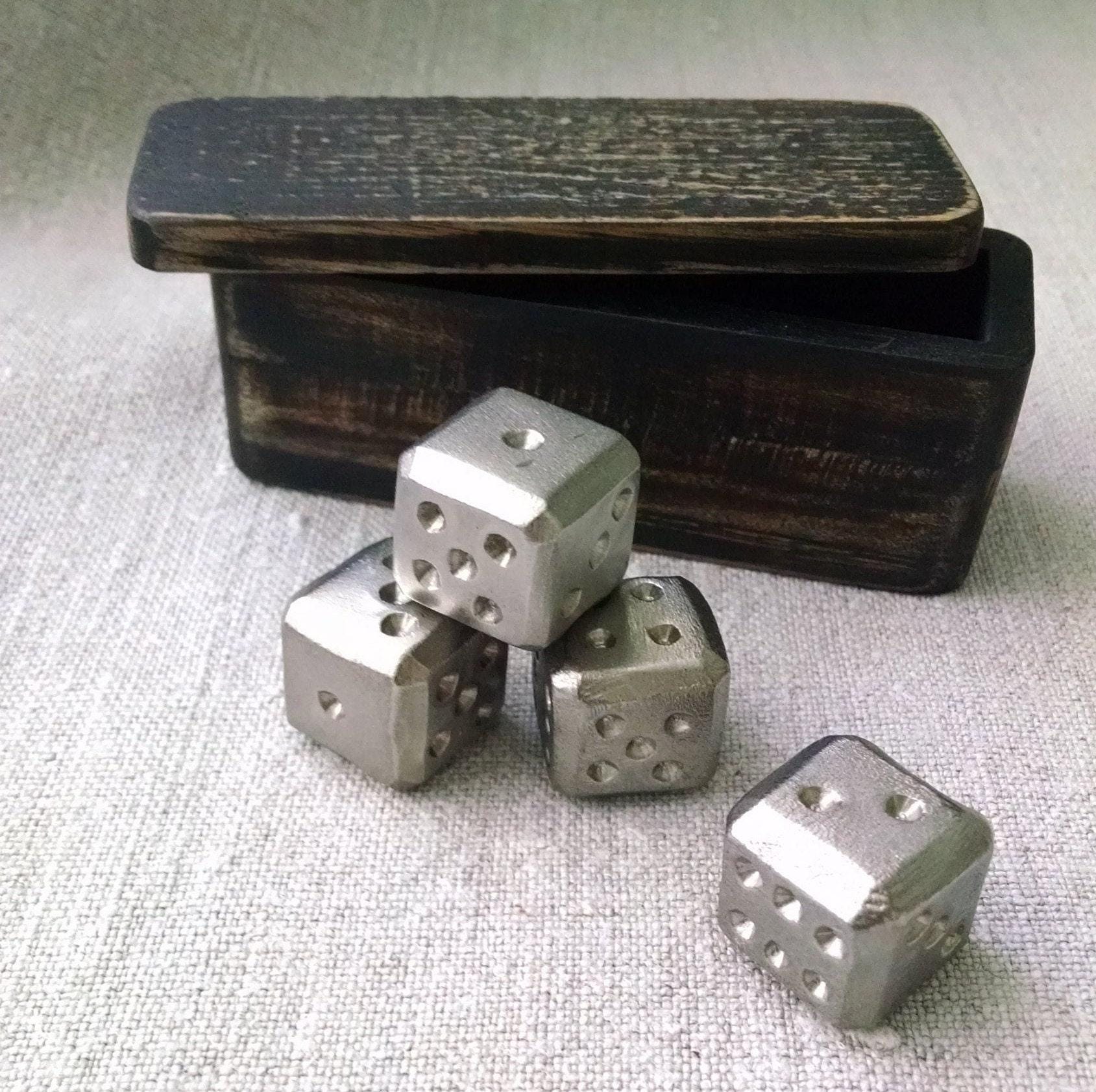 手作りステンレス製ダイスセット（木箱入り） - Etsy 日本