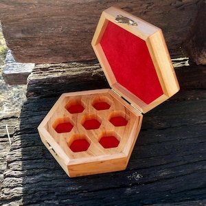 Caja de dados, caja de almacenamiento de dados DnD, bandeja de dados personalizada, bóveda de dados compacta, mini caja de madera para dados de rol DnD, Dungeons and Dragons, caja para dados DnD