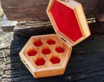 Würfelbox aus Holz, Kompakter DnD-Würfeltresor, Dungeons and Dragons