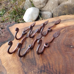 Ganchos de pared de cobre hechos a mano - Diseño de hojas - Juego de 6