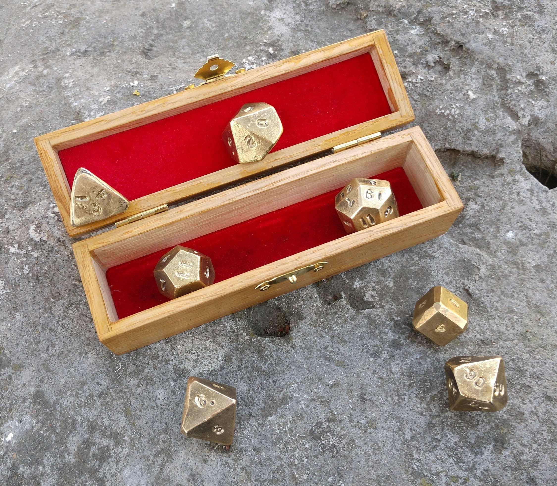 D&D Dice Games Bronze Dices Set of 7 Dices in Wooden Box Etsy