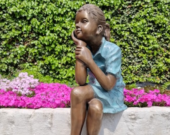 Dromend meisje - Bronzen tuinbeelden - Bronzen kinderen voor tuin