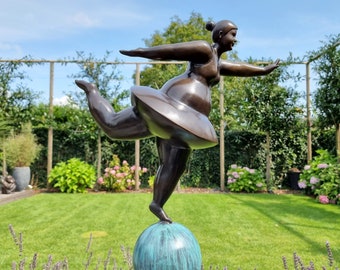 Contemporary bronze artwork - Garden art - Walking woman on sphere - Garden art