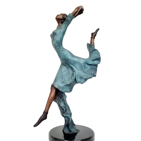 Danseuse en bronze - Dame gracieuse