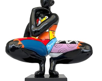 Contemporary sculpture of a thinking person - Loft design - Eye catcher - Modern artwork - Pop art