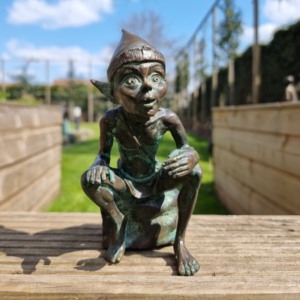 Voûte de forêt en bronze - Beau gnome de jardin