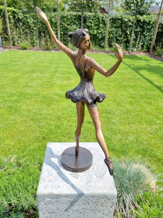 Ballerine en bronze hot sale