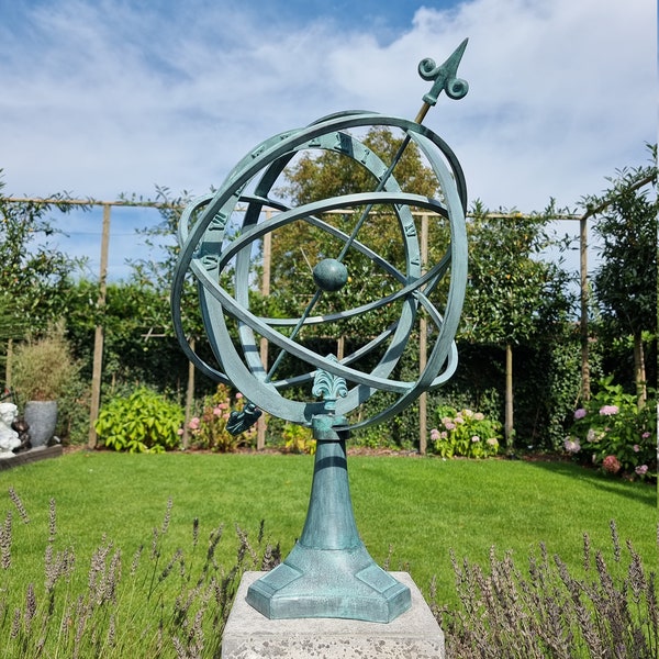 Cadran solaire en bronze - statue de jardin - 75 cm