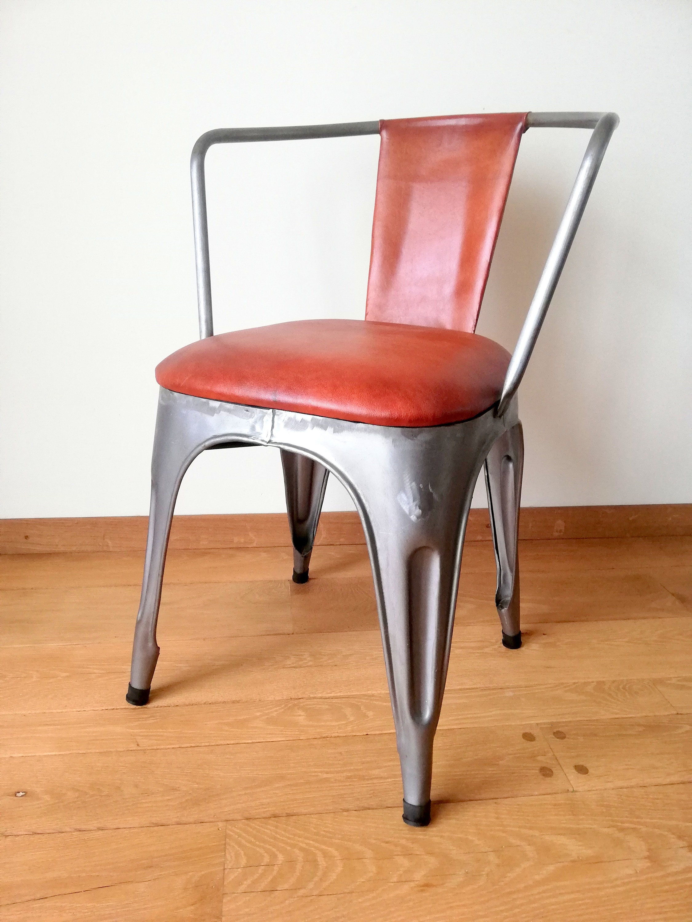 Vintage stool chair