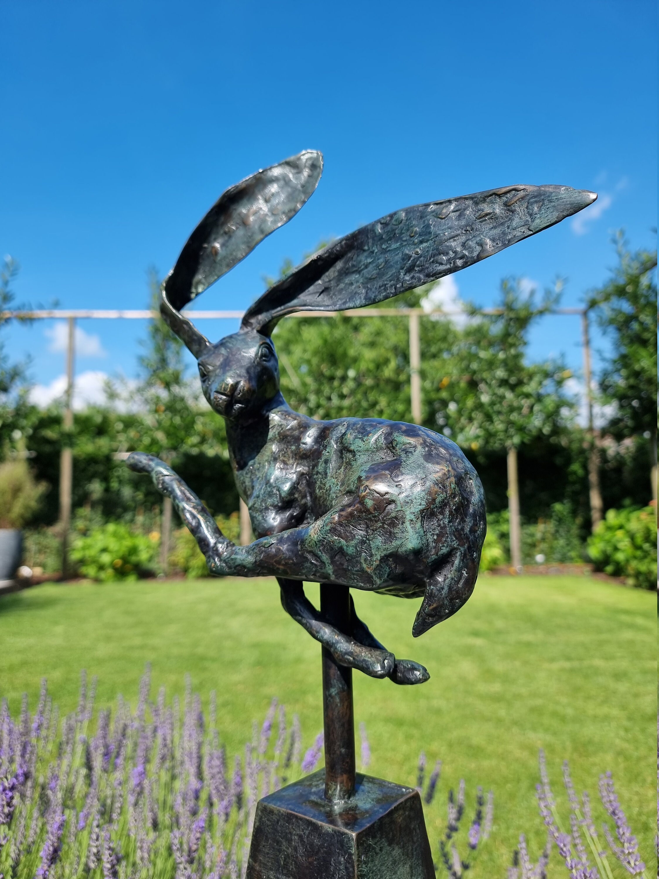 Jumping hare statue Bronze hare garden sculptures